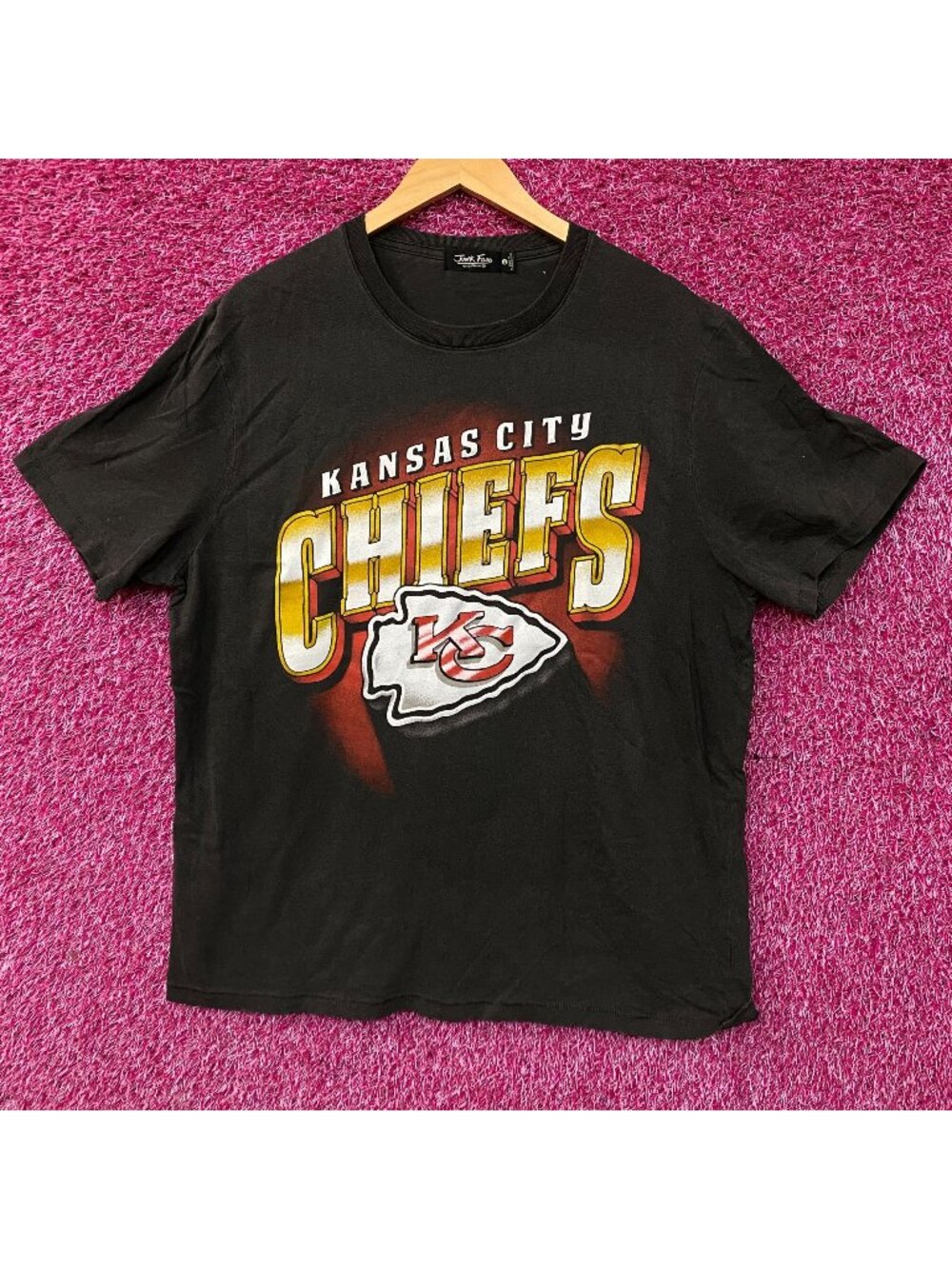 Junk Food Clothing Kansas City Chiefs Women's Graphic T-Shirt 2XL